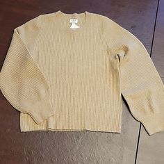 Nwt J Crew Ribbed, Puff Sleeve. Extra Soft Sweater. Beige, Size Medium Puff Sleeve Sweater, Soft Sweater, Softest Sweater, Sleeve Sweater, Colorful Sweaters, Puff Sleeve, J Crew, Scoop Neck, Sweaters For Women