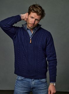 Men's Aalborg Cable Quarter Zip Cashmere Sweater in Navy Sailing Style Men, Cashmere Sweater Outfit, Turtleneck Hoodie, Dapper Gentleman Style, British Style Men, Cashmere Sweater Men, Perfect White Shirt, Yarn Twist, Unique Sweaters