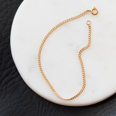 This Lily Curb Chain Bracelet is combination of classic elegance and modern minimalism - so you can get the best of both worlds! Crafted with either 14k gold filled or Argentium Silver (tarnish resistant), it's the perfect dainty accessory to stay on your wrist... for like, forever. Finally a high quality silver bracelet that is tarnish resistant! Argentium Silver is higher purity than sterling silver and made to withstand tarnish that typically comes with sterling silver. Details: Material: 14k Stop Human Trafficking, Stocking Stuffers For Mom, Curb Chain Bracelet, Casual Luxury, Holiday Stocking, Simple Tees, Modern Minimalism, Argentium Silver, Jewelry Companies