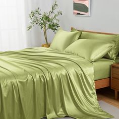 PRICES MAY VARY. What Will You Receive -- Queen Size Satin Sheet Set includes 1 x Flat Sheet (90" x 102"), 1 x Fitted Sheet (60" x 80"), 1 x Body Pillowcases (20" x 54"), 2 x Standard Pillowcases (20" x 30"). Entisn's Satin bed sheets are expertly tailored to fit your bed. Excellent Workmanship -- Entisn's bed sheets are made of 100% polyester (Satin Fabric) that is breathable, cool and super silky soft. Meanwhile, the tight-knit construction protects against wear & tear and guarantees high-qual Satin Bed Sheets, Lavender Duvet, Satin Bed, Color Bedding, Soft Sheets, Green Luxury, Satin Bedding, Satin Sheets, Cover Bed