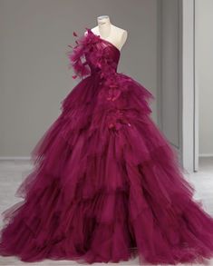 Indian Gowns Dresses, Ball Gowns Evening, Pretty Prom Dresses, Long Wedding Dresses, Ball Gown Dresses