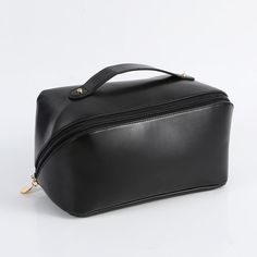 Large capacity Cosmetic Bag Train Case Vanity Case Black Travel Bra, Bra Storage, Best Travel Bags, Product Storage, Box Bags, Clothes Toys, Leather Cosmetic Bag, Makeup Bag Organization, Travel Storage Bag