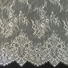 Gowns Vintage, Pattern Elements, For Wedding Dresses, Types Of Lace, Robes Vintage, Alencon Lace, Wedding Lace, Lace Evening Dresses, Wedding Gowns Lace