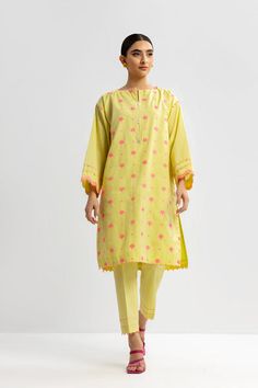 Mid Summer, Ladies Clothing, Shalwar Kameez, Suit Fabric, Pakistani Outfits, Best Brand, Summer Collection, Clothing Brand, Online Shopping