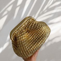 Gold Metallic Raffia Bag, Unique Design Evening Pouch Bag, Crochet Wedding Purse, Knitted Clutch Bag  BOOK YOUR PLACE TO HAVE UNIQUE HANDMADE BAGS 🚨LİMİTED RESERVATION🚨 ✅Evening Knitting Pouch Bag, Timeless and high quality handmade crochet product  ✅A stylish women's accessory for daily use, special occasions, invitations, evenings! The party season (Valentine's day) has begun and this bag will be an excellent choice🤩 you will shine like a star ✅There is a removable hanger option (contact) ✅ Handmade Evening Straw Pouch Bag, Elegant Gold Woven Straw Bag, Gold Woven Crochet Pouch Bag, Gold Crochet Evening Bag, Elegant Handwoven Gold Bag, Elegant Gold Handwoven Bag, Handheld Crochet Bag For Evening, Handwoven Pouch Evening Bag For Party, Handwoven Straw Evening Bag