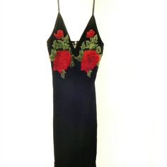 Super Soft & Sexy K Too Black Velvet Rose Appliques Bodycon Slip Dress Size Small Handwash Cold & Line Dry Stretch Velvet Fabric Measurements Chest: 32-34" Waist: 30" Length: 35" Construction Of Dress Gives Bust A Lift And Creates Buxom Appearance Form Fitting. Can Be Worn As Lingerie Or Evening Dress Black Rose Print Dress For Night Out, Roses Dress, Velvet Rose, Rose Applique, Stretch Velvet, Rose Dress, Velvet Fabric, Black Velvet, Appliques