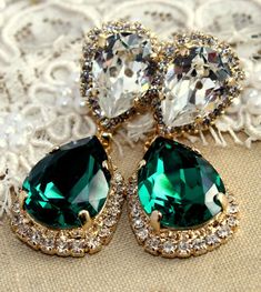 Emerald chandelier earring Estate earrings Bridal Emerald | Etsy Emerald Earrings, Green Earrings, Emerald Jewelry, Sapphire Earrings, Stunning Earrings, Bridal Earrings, Chandelier Earrings, Bling Bling, Crystal Earrings