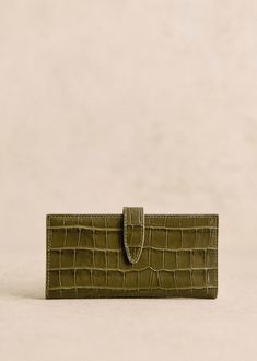 Item made in our Italian workshop;Smooth leather exterior with crocodile-embossed finish;Leather lining;Fastens with one press-stud;Credit card holder on each side. - Zipped pocket.;Weight: 100 g / 3.5 oz;Dimensions: 8.5 x 17 x 2.3 cm / 3.1 x 6.7 x 0.8 in Quiet Luxury, Luxury Wallet, Leather Wallets, Credit Card Holder, Press Studs, Parisian Style, Python, Smooth Leather, Card Holder