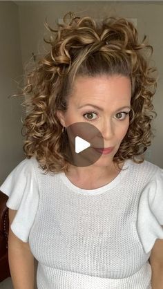 Over 50 Long Hair, Curly Hair Techniques, Short Curly Hair Styles, Curled Hair With Braid, Curly Hair Dos, Curly Hair Half Up Half Down, Curly Hair Up, Straightening Curly Hair, Intricate Hairstyles