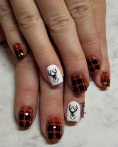 Deer Hunting Nails, Deer Hunting Nail Designs, Hunting Nails Designs, Hunting Nail Designs, Country Christmas Nails, Western Christmas Nails, Nail Designs Orange, Country Girl Nails, Hunting Nails