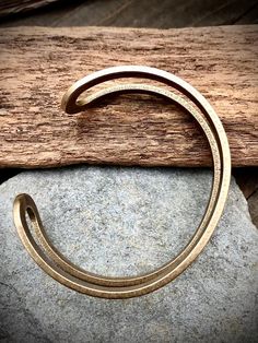 This versatile cuff bracelet will be one of your everyday go to’s.Solid brass▲ To see more, click here to return to my shop:https://www.etsy.com/shop/AspenGlowStudio▲ Don’t forget to favorite my shop for updates▲ Instagram @aspen_glow_jewelry (copy & paste)▲ Facebook Aspen Glow StudioMany of my designs have natural stones, these stones will slightly vary from one another so remember that yours may not be exactly like the ones pictured but they will be VERY similar. Please be careful with you Brass Bangle Bracelet For Everyday Wear, Everyday Brass Bangle Cuff Bracelet, Modern Brass Bangle For Everyday Wear, Handmade Minimalist Brass Bangle, Minimalist Handmade Brass Bangle, Minimalist Everyday Brass Bangle, Everyday Minimalist Brass Bangle, Handmade Minimalist Brass Bracelets, Vintage Brass Bracelet For Everyday Wear