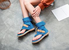 Fashion Ladies Denim Flat Sandals Summer Platform Sandals Shoes Trendy Denim Blue Round Toe Sandals, Trendy Denim Blue Sandals With Round Toe, Denim Blue Open Toe Sandals For Summer, Casual Denim Blue Sandals For Summer, Denim Blue Round Toe Sandals For Summer, Flat Denim Sandals For Vacation, Flat Denim Blue Sandals For Summer, Denim Flat Sandals For Vacation, Denim Blue Flat Sandals For Summer