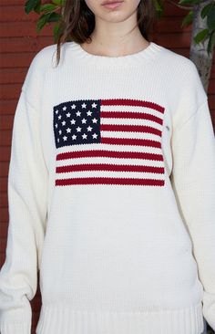 Cream Flag Crew Neck Sweater American Flag Clothes, Flag Sweater, Sweater Ralph Lauren, Usa Sweater, Coverup Swimsuit, American Flag Sweater, Flag Outfit, Boxy Sweater, Childrens Hats