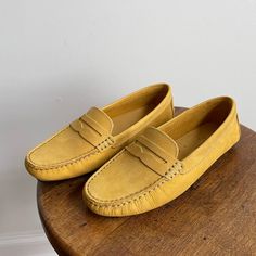 Nwot Massimo Matteo Penny Keeper Loafers/Drivers. Sz 7 (Fits Like 8). Color Is Amarelo. Rich Nubuck Or Leather Upper. Easy Slip-On Wear. Lightly Cushioned Leather Footbed. Rubber Driver Sole. Made In Brazil. Yellow Flat Heel Loafers For Fall, Yellow Slip-on Loafers For Fall, Fall Yellow Loafers With Flat Heel, Yellow Loafers For Fall, Fall Yellow Loafers, Casual Yellow Loafers For Work, Casual Yellow Loafers With Round Toe, Casual Yellow Slip-on Moccasins, Classic Closed Toe Everyday Loafers