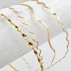 Hair Band Brass, metal, iron, gold Minimalist Style Want silver color please click https://www.etsy.com/ca/listing/1304721626/silver-metal-headband-unisex-sports-wave?click_key=182ec23a1961301e076d85591b7c7932a1216c1f%3A1304721626&click_sum=6ee9ecd8&ref=shop_home_active_9&frs=1&crt=1 Dispatches from a small business in Canada IMPORTANT: Standard shipping to Canada is UNTRACKED Choose upgraded shipping if you need tracking number PS  a is tight , good for normal hair to little bit thick hair b, c Metal Men, Metal Headband, Band Metal, Metal Headbands, Normal Hair, Spring Hairstyles, Turban Headbands, Style Minimaliste, Head Band