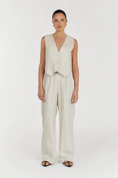 17+ Effortless Linen Pants Outfit Ideas for Spring & Summer 2024 Natural Linen Pants, Linen Vest, Linen Pant