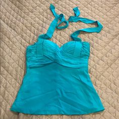 Brand New With Tags Fully Lined Padded Cups So No Bra Needed One Strap Just Needs To Be Sewn Back On. Guess I Could’ve Done It Myself But It’s Super Simple Dry Clean Only Halter Tops 2000s, 2000 Tops, Tropical 2000s, Wishlist Shoes, Cutesy Clothes, Swag Fits, Sage Sweater, 2000s Outfit, Personal Things