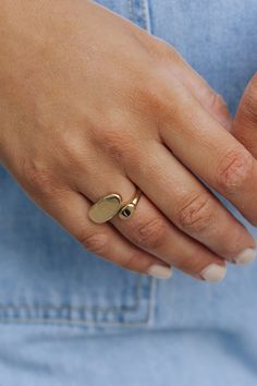 This Gold Oval Open Band Ring boasts a double flat oval design for a unique and modern look! The open band design allows for comfortable wear and easy adjustment. Elevate any outfit with this elegant and versatile ring! Modern Adjustable Initial Ring With Open Design, Modern Adjustable Initial Open Ring, Adjustable Oval Signet Ring For Everyday, Modern Adjustable Initial Ring, Modern Oval Midi Rings For Everyday, Adjustable Oval Initial Ring Minimalist Style, Minimalist Adjustable Oval Initial Ring, Adjustable Minimalist Oval Initial Ring, Classic Oval Adjustable Midi Rings