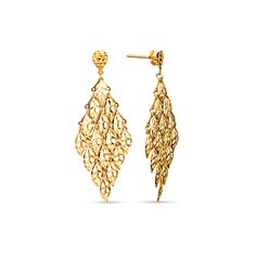 Introducing our Willow Earrings, crafted in delicate 18K gold with a mesmerizing diamond-cut finish. Inspired by the strength and beauty of the willow tree, these earrings feature individual leaves cascading down, symbolizing resilience and grace. Embody the beauty of nature and the strength found in embracing life's challenges. Length: 52mm Individual leaves: they do move Push back Grams: 5.0 Formal Briolette Diamond Cut Earrings, Elegant Yellow Gold Cluster Earrings For Evening, Elegant Gold Diamond Cut Earrings, Elegant Pierced Cluster Earrings In 14k Gold, Elegant Pierced 14k Gold Cluster Earrings, Luxury Gold Earrings With Diamond Cut, Elegant Gold Plated Long Drop Earrings, Elegant 14k Gold Pierced Cluster Earrings, Luxury Yellow Gold Teardrop Chandelier Earrings