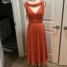 Nwt Beautiful Dress With Grecian Style Grecian Style, Peachy Orange, Orange Dress, Express Dresses, Beautiful Dress, Color Orange, Beautiful Dresses, Colorful Dresses, Orange