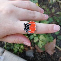 Super Cute Kitty In A Pumpkin Ring Size 7. Would Make A Perfect Holiday Gift Or Stalking Stuffer. Stalking Stuffers, Halloween Rings, Pumpkin Ring, 2 Carat Diamond Ring, Halloween Ring, Large Stone Rings, Nail Bracelet, Gem Diamonds, Blue Stone Ring