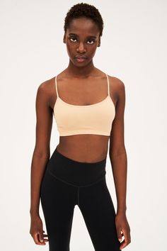 Splits59 Tops Loren Seamless Bra - Nude Gather Bra, Barre Pilates, Black Jordans, Spin Class, Seamless Sports Bra, Black Neon, Heather White, Seamless Bra, Shorts With Tights