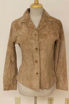 WOMENS VAN HEUSEN VINTAGE OCHRE BROWN SUEDE/LEATHER JACKET SZ S ITEM FEATURES Brand: VAN HEUSEN VINTAGE STITCH DETAIL OCHRE BROWN SUEDE/LEATHER JACKET  Material           Outside: Leather/SUEDE             Liner: NYLON            Condition         Outside: Very Good. Minor nicks and scuffs. (see pictures)         Liner: Very Good  (see pictures) Size: S (SEE MEASUREMENTS) (Sizes vary between brands and eras, so please use the measurements below for a better gauge of actual size.) Measurements (m Classic Fitted Suede Leather Jacket, Brown Leather Jacket With Suede Overlays, Fall Suede Long Sleeve Blazer, Long Sleeve Suede Blazer For Fall, Classic Fall Suede Blazer, Classic Leather Jacket With Suede Overlays, Brown Suede Leather Jacket For Work, Fitted Brown Leather Jacket With Collar, Fitted Brown Leather Collared Jacket