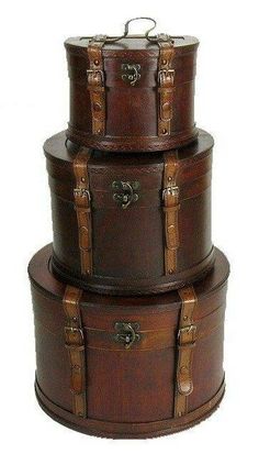 Brown Luggage Cake Vintage Hat Boxes, Vintage Suitcases, Steampunk Wedding, Collage Vintage, Hat Boxes