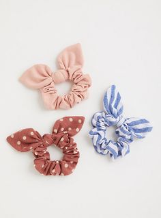 A pack of hair ties has adorable prints and soft bows that update the 90s era style. Pack of 3. Light pink, polka dot, stripe hair ties. Textile/elastic. Imported. The best plus size women's multi bow scrunchies - pack of 3 hats & hair accessories in multi. Torrid is your destination for cozy fall and winter clothes to keep you warm and comfortable. Diy Hair Scrunchies, Hair Acessories, Scrunchies Diy, How To Make Hair, Scrunchie Hairstyles, Diy Hairstyles, Accessories Jewelry, For Hair, Hair Ties