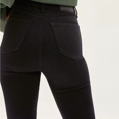 Everlane The Way-High Jean Ash Color Size 29 Crop New With Tags Versatile Tight Mid-rise Bottoms, High Rise Dark Wash Pants With Seam Detailing, Versatile Straight Leg Jeggings For Everyday, Straight Leg Leggings With Pockets For Fall, Versatile Stretch Jeans For Fall, Everyday Elastane Jeans, High Rise Jeans With Seam Detailing, Fitted Straight Leg Leggings With Pockets, Fitted Straight Leg Jeggings