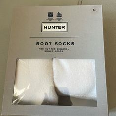 Hunter White Fleece Short Boot Socks.For Hunter Original Short Boots. Size M. See Photo For Corresponding Boots Size. Hunter Short Boot Socks, Kids Hunter Boots, Hunter Wellington Boots, Hunter Boots Short, Green Hunter Boots, Hunter Socks, Black Hunter Boots, Welly Socks, Tall Hunter Boots