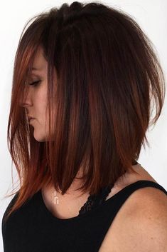 Red Highlights In Brown Hair, Medium Bob, Stacked Bob Haircut, Red Brown Hair, Long Bob Haircuts, Medium Long Hair, Ombré Hair, Long Bob Hairstyles, Ombre Hair Color