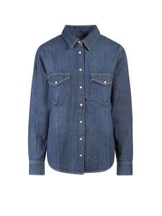 Denimmshirt with iconic red tag- Closure With Snap Buttons- Long Sleeves With Cuffs And Buttons- Pockets With Flap And Button On The Front- Contrasting Stitching- 100% Cotton Valentino Shirt, Denim Shirt Men, Western Shirts, Mens Denim, Denim Shirt, American Apparel, Valentino Garavani, Denim Button Up, Clothing Brand