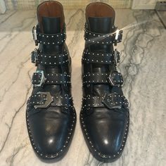 Black Studded Boot Excellent Condition Givenchy Boots, Givenchy Shoes, Studded Boots, Crazy Shoes, Shoe Obsession, Shoe Lover, Mode Inspiration, Instagram Foto, Summer Shoes