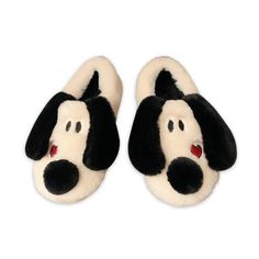 One of the most amazing things about Winters is that you can wear soft, fluffy, and comfy slides that could keep you warm all day long. Shop for The Marianne Snoopy Big Nose Dog Slides that features a dog's face with big ears. You can choose between open heel or covered heel slides as per your convenience and look perfect this winter. FEATURES: Style: Closed toe, open toe, covered heel, open heel Design: Cartoon Sole material: Rubber TPR Vamp material: Soft and comfy fluffy fabric Season: Winter Comfortable Plush Winter Slippers, Comfortable Plush Slippers For Winter, Comfortable Plush Slippers With Round Toe, Casual Plush Slippers For Winter, Casual Black Super Soft Slippers, Cozy Black Super Soft Slippers, Cozy Super Soft Black Slippers, Soft Black Winter Slippers, Super Soft Black Winter Slippers