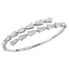 Emilio Jewelry, Jewelry Atelier, Kite Diamond, 5th Avenue, Special One, Diamond Bangle, The Vault, Diamond Bracelets, Top Seller