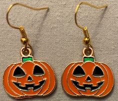 Halloween Jack O Lanterns, Pumpkin Earrings, Halloween Jack, Making Earrings, Cute Charms, Hallows Eve, Jack O, Jack O Lantern, Ear Wires