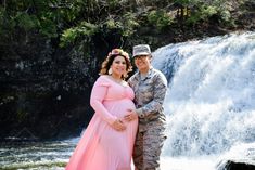 We felt blessed to meet this courageous woman serving in the Army during her mom's maternity photoshoot at Wadsworth Falls State Park in Middletown, CT. Courageous Woman