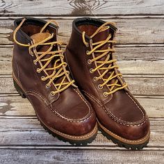 Red Wing Moc Toe Lug Boot Size 4d Style 8146 Wing Boots, Lug Boots, Red Wing Boots, Red Wing Shoes, Wing Shoes, Red Wing, Shoes Brown, Red Wings, Shoes Shoes