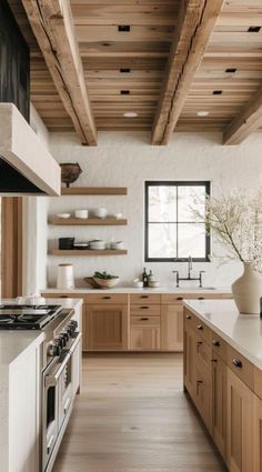 Meet Modern Farmhouse style, a stunning update to our much loved classic country style. A style with lots of white, accents of black and oak. Dapur Rustic, Minimalist Kitchen Design, Rustic Modern Kitchen, Rustic Farmhouse Kitchen, Farmhouse Interior, Modern Farmhouse Kitchens, Modern Farmhouse Style, Counter Tops, Minimalist Kitchen