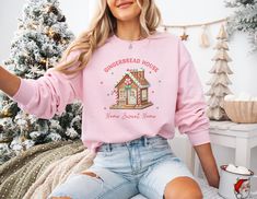 Are you looking for Cute Gingerbread sweet home Christmas sweatshirt? We got you! ✅ ABOUT OUR holiday sweater Crewneck ▸ These garments are made from polyester and cotton. ▸ The collar is ribbed knit, so it retains its shape even after washing. ▸ There are no itchy side seams on these sweaters. ▸Printed and shipped from the USA ▸ Shipped in a safe package to ensure it arrives perfect. GUARANTEED. ✅ HOW TO ORDER your Cute Christmas Cookies Sweatshirt 1. Check our photos for sizing and color optio Cute Christmas Cookies, Sweater Cute, Home Christmas, Sweatshirt Christmas, Holiday Sweater, Sweaters Crewneck, Cute Christmas, Christmas Cake, Christmas Sweatshirts