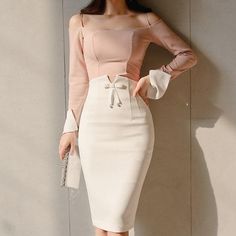 Elegant high waist midi pencil skirt Glamour Vintage, Fashion Elements, Bodycon Midi Skirt, Pencil Skirt White, Bodycon Dress With Sleeves, High Waisted Pencil Skirt, Elegante Casual