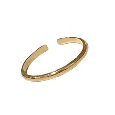 1mm gold fill adjustable toe ring from toerings.com Gold Toe Rings, Toe Ring, Thumb Rings, Rings Simple, Toe Rings, Unisex Style, Unisex Design, Precious Metals, Unisex Fashion