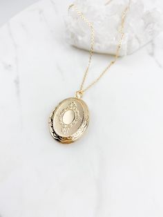 "Large Locket necklace, oval Locket necklace, gifts for her, birthday gift, vintage look locket, gold plated locket necklace, jewelry, gifts *Large Oval shaped locket suspended on dainty gold plated cable chain *Oval locket pendant is approx 1.25\", inside size is approx 7/8\" *Chose your perfect length SHIPPING: *Free domestic shipping on all orders PACKAGING: *All pieces come beautifully packaged, perfect for gift giving. Find more to ❤️ here: http://etsy.com/shop/thejewelrystandard" Orders Packaging, Oval Locket Necklace, Locket Gold, Large Locket, Gifts For Her Birthday, Oval Locket, Tarnished Jewelry, Medallion Necklace, Opal Necklace