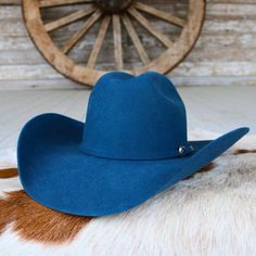 Serratelli 2X Blue Wool Cowboy Hat     Made in the USA  Brim: 4.25 inches  Long Oval  Color: Yale Blue  2X Wool Blue Cowboy Hat, Rodeo Attire, Yale Blue, Cowboy Hat Styles, Girl Baseball Cap, Beaded Hat Bands, Modern Cowgirl, Leather Baseball Cap, Era Fashion