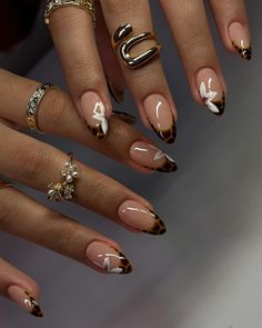 #fashion #1 #aesthetic #fall #nailart Fall Nails Inspo Almond, Almond Ombre Nails, Almond Ombre, Jamaica Nails, Fall Almond Nails, Acrylic Nail Designs Classy, Acrylic Nails Almond Shape, Fall Nail Inspo, Giraffe Safari