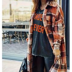 Perfect Colors For Seasonal New In Bag Polyester, Long Soft Pocketed Shacket Preppy Granny, Long Plaid Coat, Plaid Trench Coat, Shirt Collar Styles, Plaid Sleeve, Loose Coats, Mode Boho, Langer Mantel, Long Trench Coat