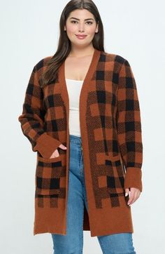 Open front plaid oversize sweater cardigan with pockets. Color: Rust and Black Fabric: 42% Acrylic, 30% Viscose, 28% Nylon Plus Size Patterns, Red Buffalo Plaid, Plaid Cardigan, Loose Cardigan, Trendy Sweaters, Plus Size Cardigans, Drape Cardigan, Patterned Cardigans, Pocket Cardigan