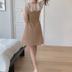 ❤Ruffle color sweet chiffon blouse + V-neck suspension dress❤




Setup unit (cm)
 tops
 S.
 Length 63 Bust 94 Shoulder width 34 Sleeve length 58
 M.
 Length 64 Bust 98 Shoulder width 35 Sleeve length 59
 L.
 Length 65 Bust 102 Shoulder Width 36 Sleeve Length 60
 XL
 Length 66 Bust 106 Shoulder Width 37 Sleeve Length 61


 one piece
 S. 
Length 77 Bust 84 Waist 76
 M.
 Length 78 Bust 88 Waist 80
 L.
 Length 79 Bust 92 Waist 84
 XL
 Length 80 Bust 96 Waist 88 Hepburn Style, Dress Sash, Lotus Leaf, Collar Designs, Chiffon Blouse, Vest Dress, Dress First, Collar Shirts, One Color