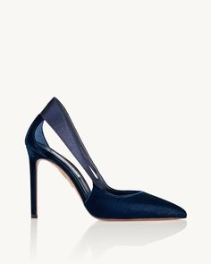 Dangerous Liaisons Pump 105 Blue New Arrivals 1 Blue Stilettos, Dangerous Liaisons, Paris Blue, Aquazzura Shoes, Cute Shoes Heels, Shoe Wardrobe, Paris Blues, Blue Heels, Day Bag